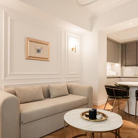 Elegant Apartment A Breath Away From The Acropolis Афины Экстерьер фото