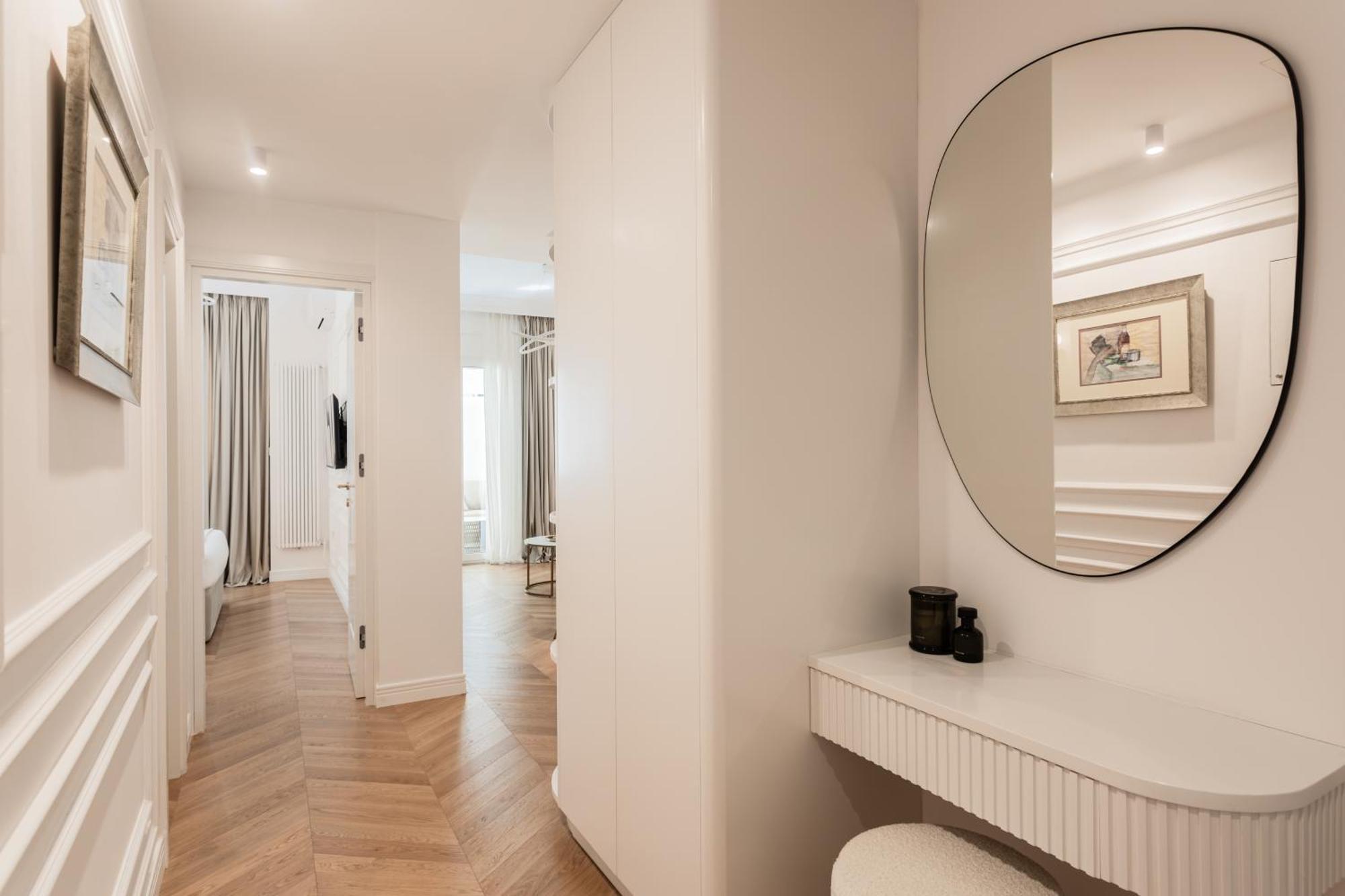 Elegant Apartment A Breath Away From The Acropolis Афины Экстерьер фото